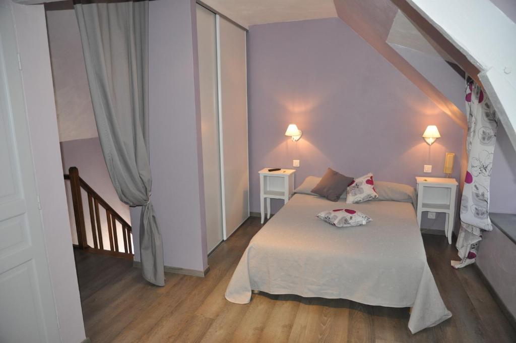 Logis Hotels - Auberge De L'Ile - Hotel 3 Etoiles Et Restaurant Creysse  Szoba fotó