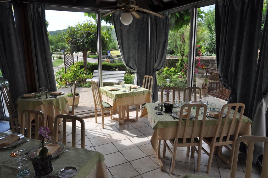 Logis Hotels - Auberge De L'Ile - Hotel 3 Etoiles Et Restaurant Creysse  Kültér fotó