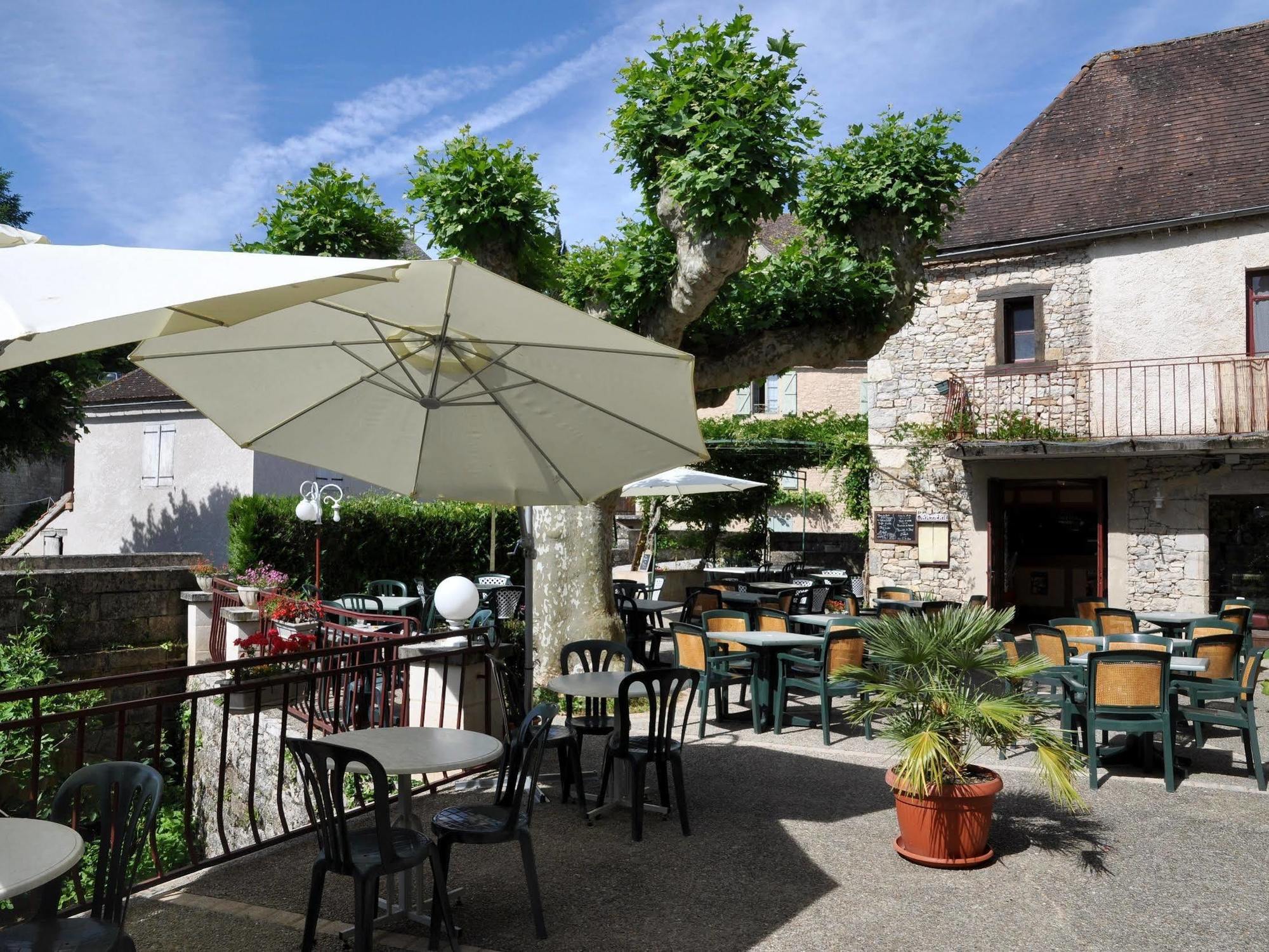 Logis Hotels - Auberge De L'Ile - Hotel 3 Etoiles Et Restaurant Creysse  Kültér fotó